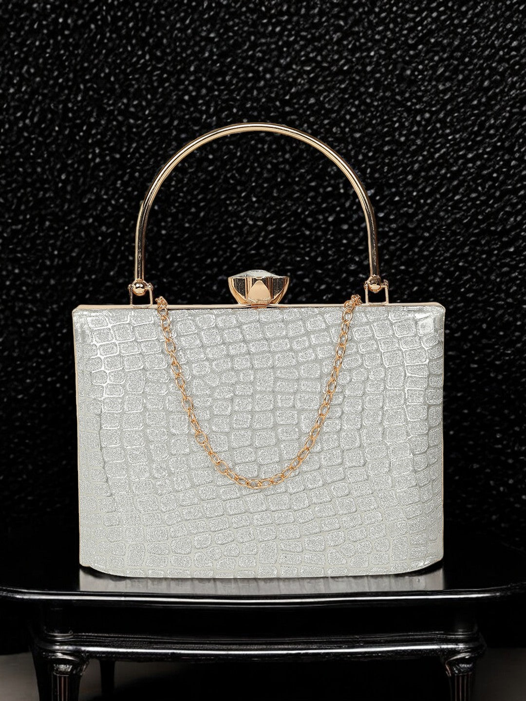 Elegant Ladies Handbag Silver Purse for Weddings & Parties